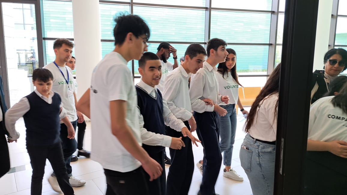 Tanınmış Oftolmoloq Zərifə Əliyevanın doğum gününə həsr edilən BİRİKDƏ GÖRÜRÜK adlı gəzinti