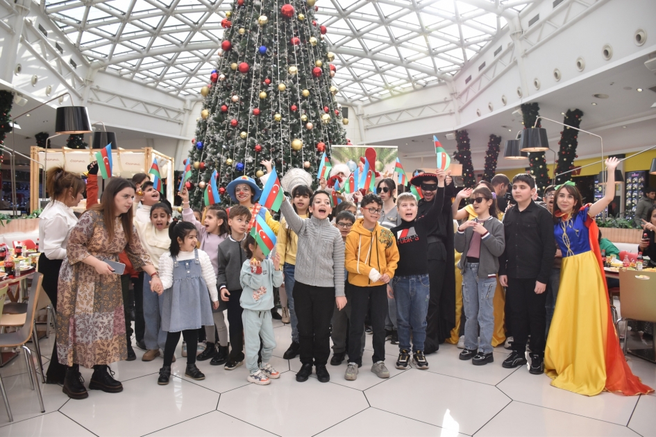 A holiday party was organized for visually impaired children under 18 years of age