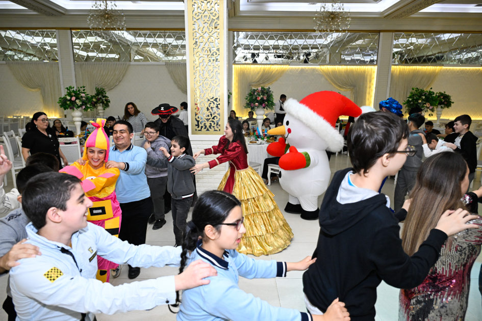 On December 24-25, 2024, a New Year's celebration was organized for children under the age of 18 with visual impairments and disabilities living in Baku and Absheron.