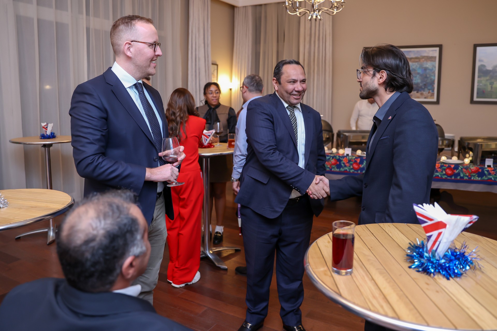 Britaniya Səfirinin Bakıdakı İqamətgahında Görüş Keçirilib